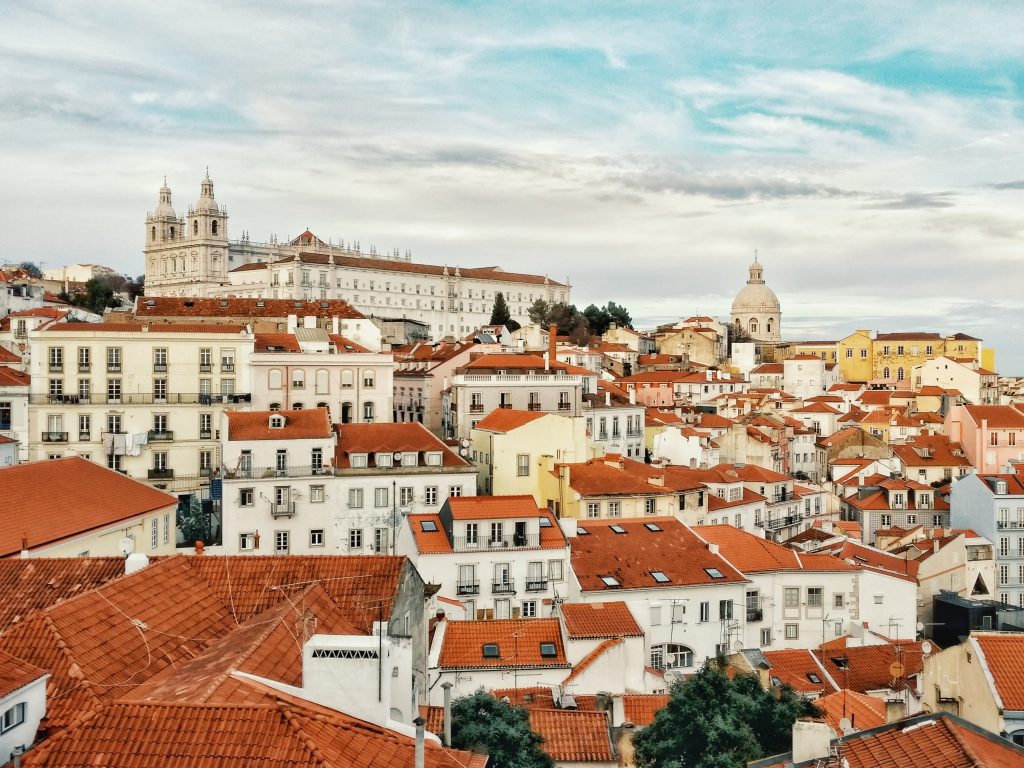 alfama portugal