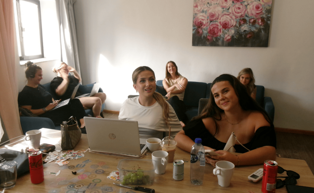 Why you should work abroad after graduating